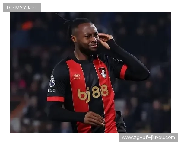 伯恩茅斯逆转埃弗顿，保级大战再添悬念，伯恩茅斯主帅