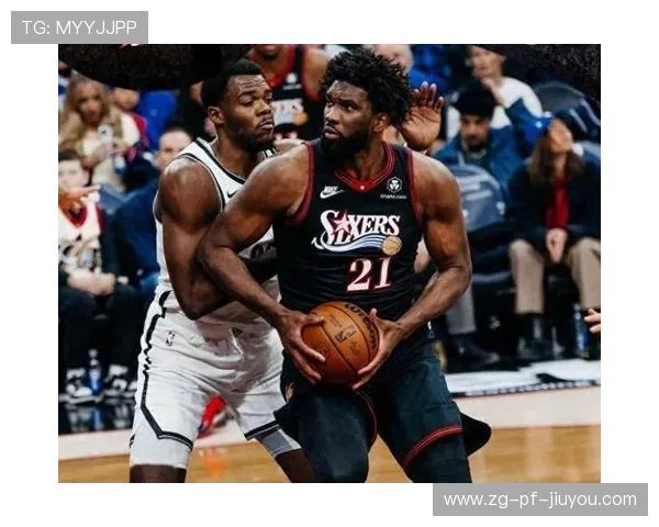 恩比德低位强攻压制对手内线防守